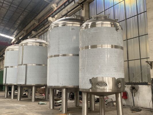 Maksymalne ciśnienie robocze 87psi oraz zbiornik do uzdatniania wody z polerowaniem lustrzanym dla niestandardowych rozwiązań uzdatniania wody